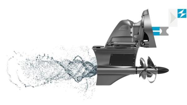 V-Drive vs Forward Drive: How Engine Alignment Impacts Boat Performance