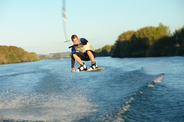 Wakesurfing: Tips on How to Get Started