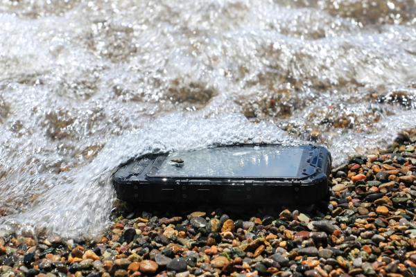 10 Waterproof Gadgets on Every Boater's Wishlist