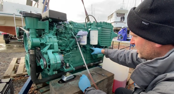 How to Bleed a Volvo Penta CAD 43 Engine Fuel System